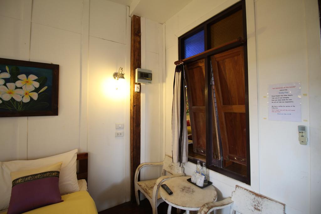 Paifah Boutique House Hotel Bagian luar foto