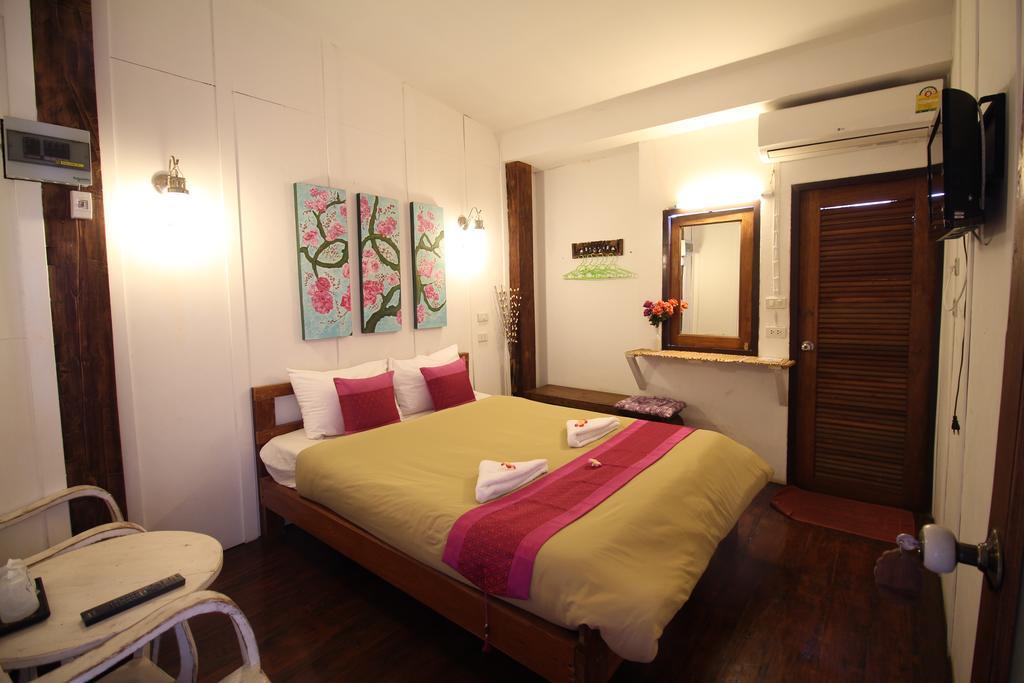 Paifah Boutique House Hotel Bagian luar foto