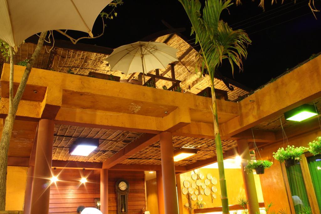 Paifah Boutique House Hotel Bagian luar foto