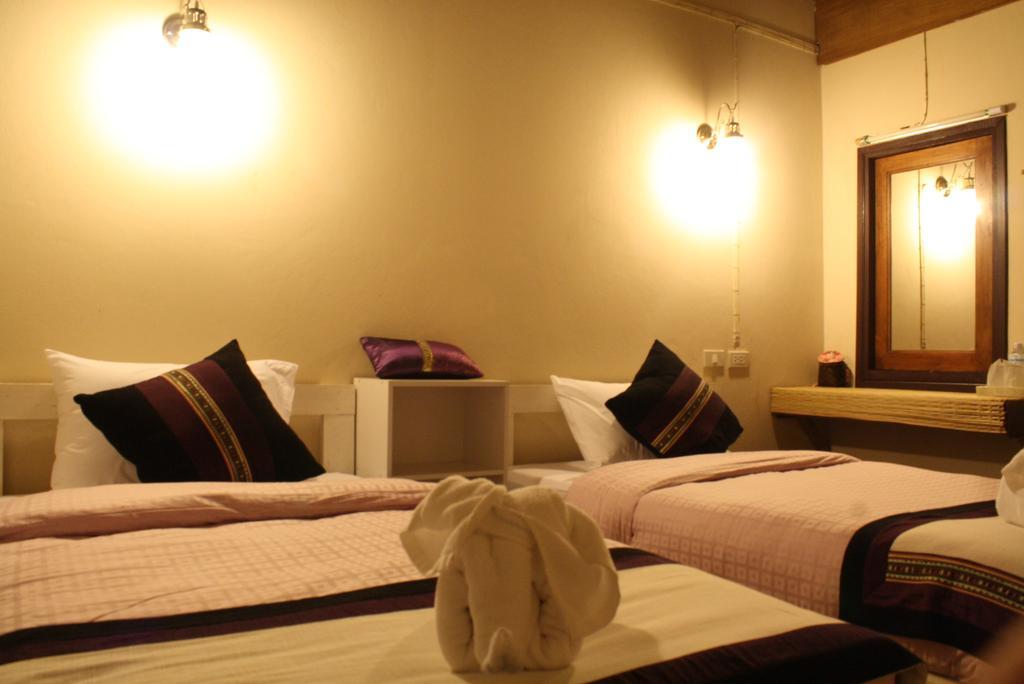 Paifah Boutique House Hotel Bagian luar foto